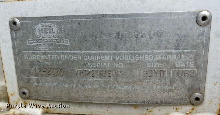 image for item II9048 2009 Crane Carrier Low Entry  refuse truck