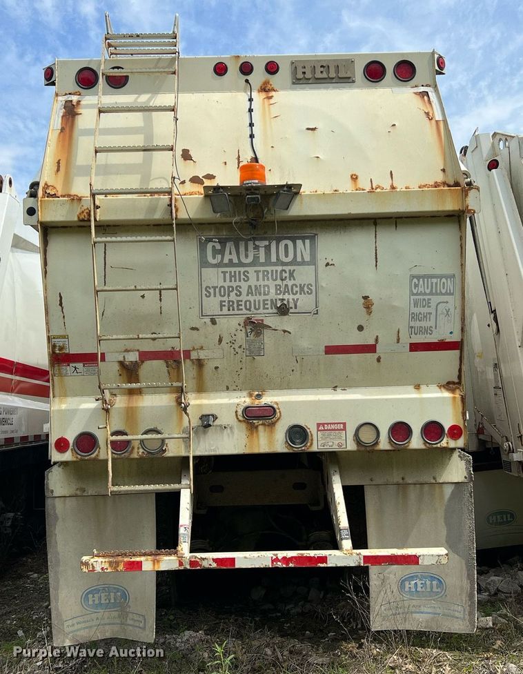 image for item II9049 2013 Crane Carrier Low Entry  refuse truck