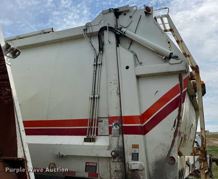 image for item II9049 2013 Crane Carrier Low Entry  refuse truck