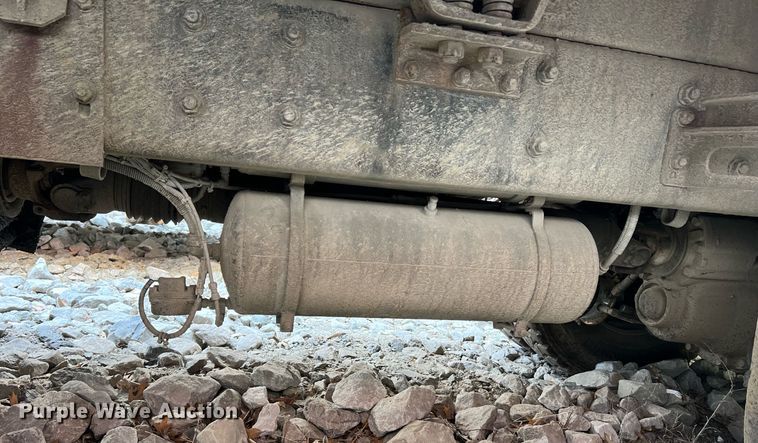 image for item II9049 2013 Crane Carrier Low Entry  refuse truck