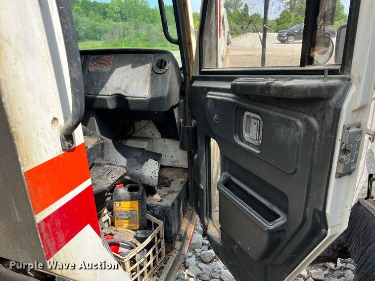 image for item II9049 2013 Crane Carrier Low Entry  refuse truck