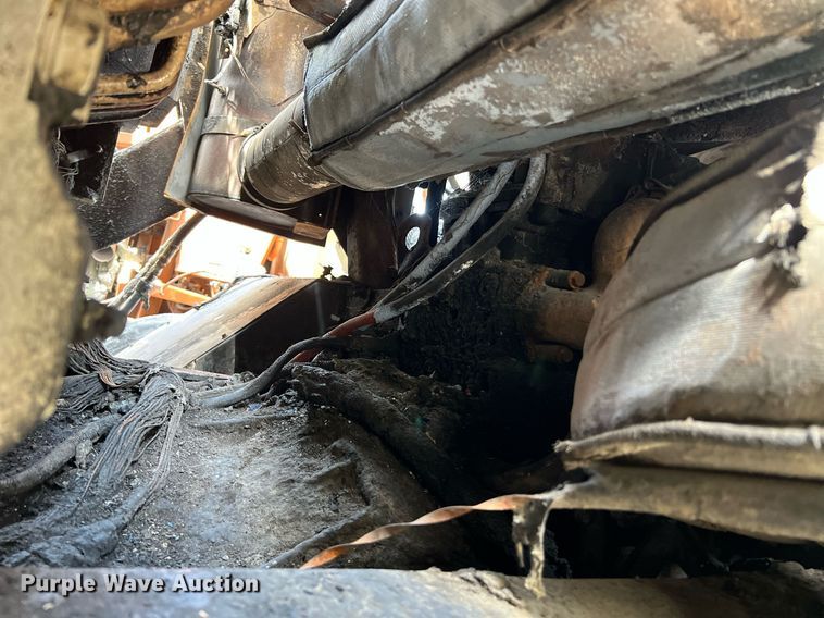 image for item II9049 2013 Crane Carrier Low Entry  refuse truck