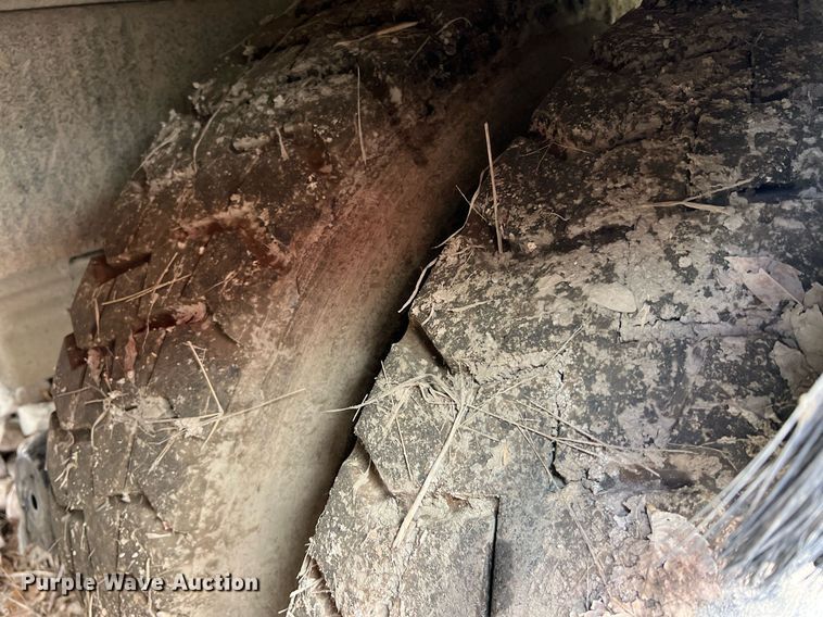 image for item II9049 2013 Crane Carrier Low Entry  refuse truck