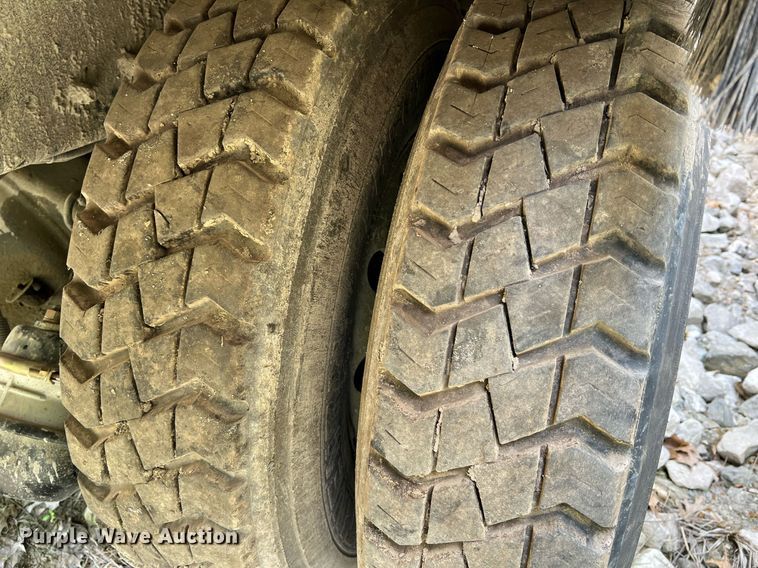 image for item II9049 2013 Crane Carrier Low Entry  refuse truck