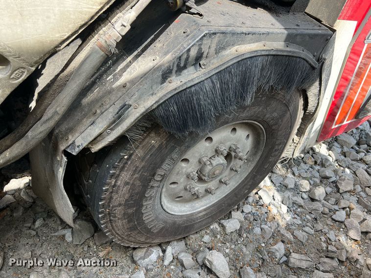 image for item II9049 2013 Crane Carrier Low Entry  refuse truck