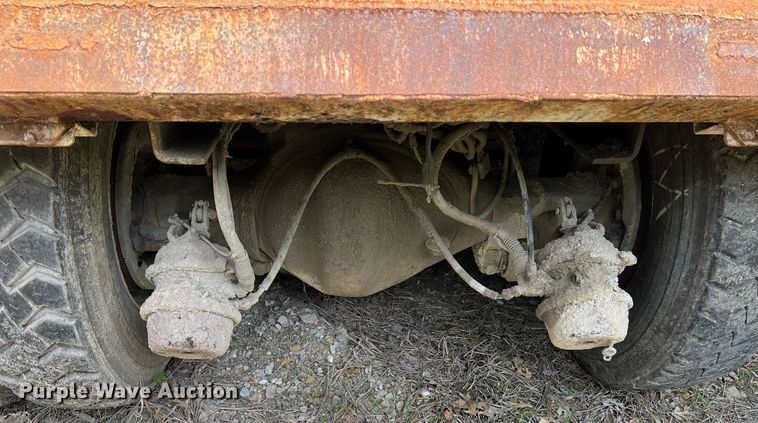 image for item II9050 Crane Carrier  refuse truck