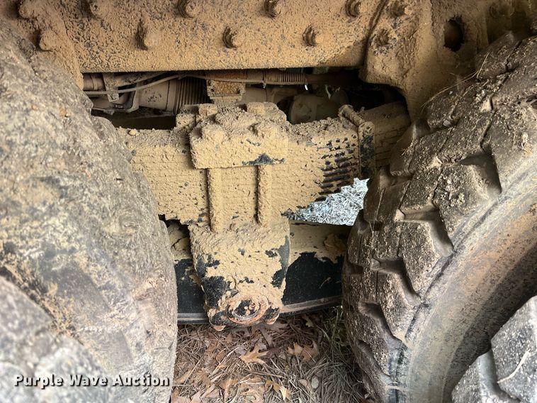 image for item II9050 Crane Carrier  refuse truck