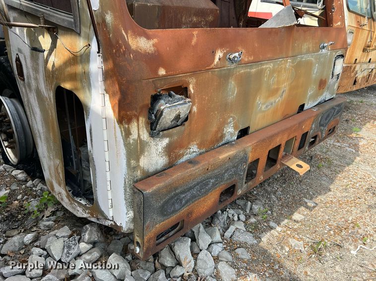 image for item II9050 Crane Carrier  refuse truck