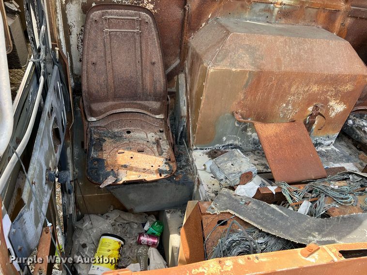 image for item II9050 Crane Carrier  refuse truck