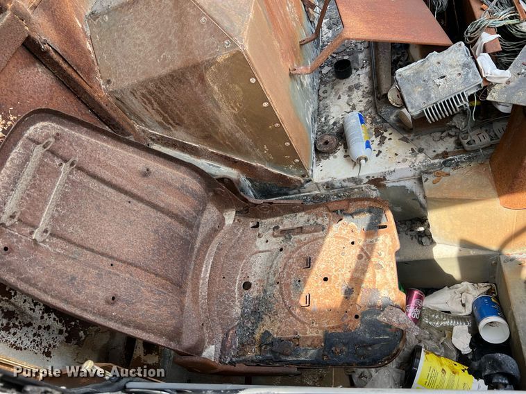 image for item II9050 Crane Carrier  refuse truck