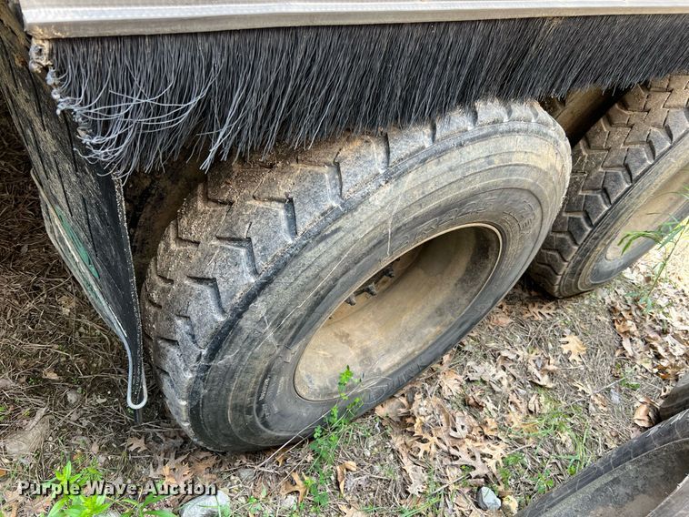 image for item II9050 Crane Carrier  refuse truck