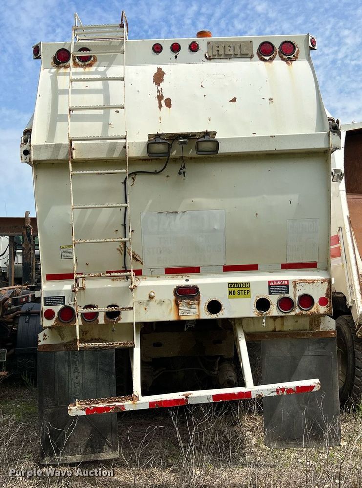 image for item II9051 Crane Carrier  refuse truck