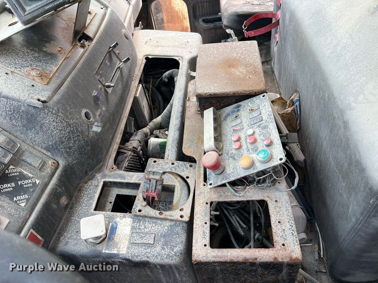 image for item II9051 Crane Carrier  refuse truck