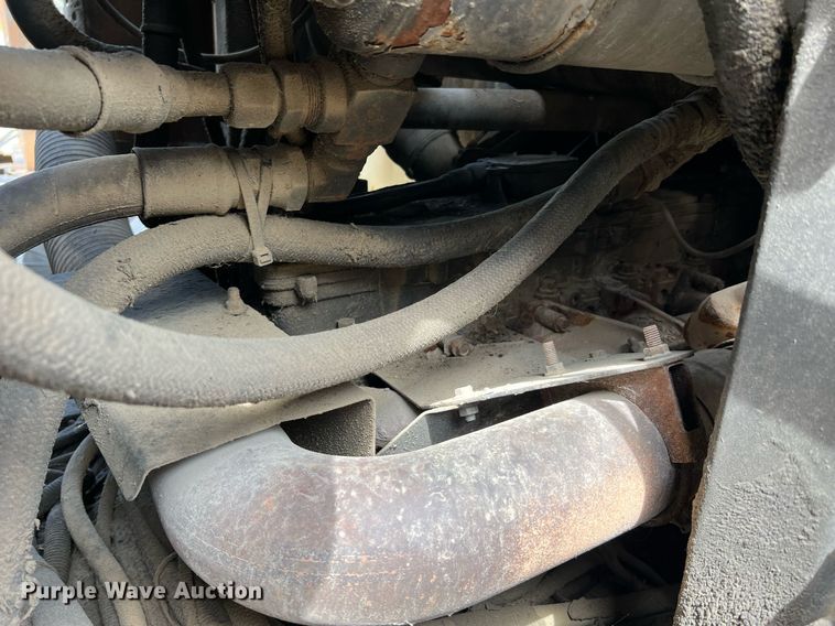 image for item II9051 Crane Carrier  refuse truck