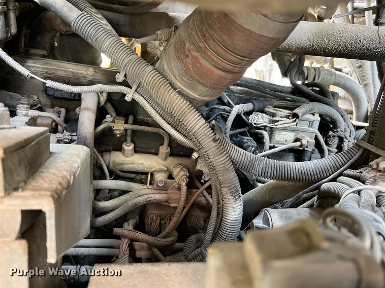 image for item II9051 Crane Carrier  refuse truck