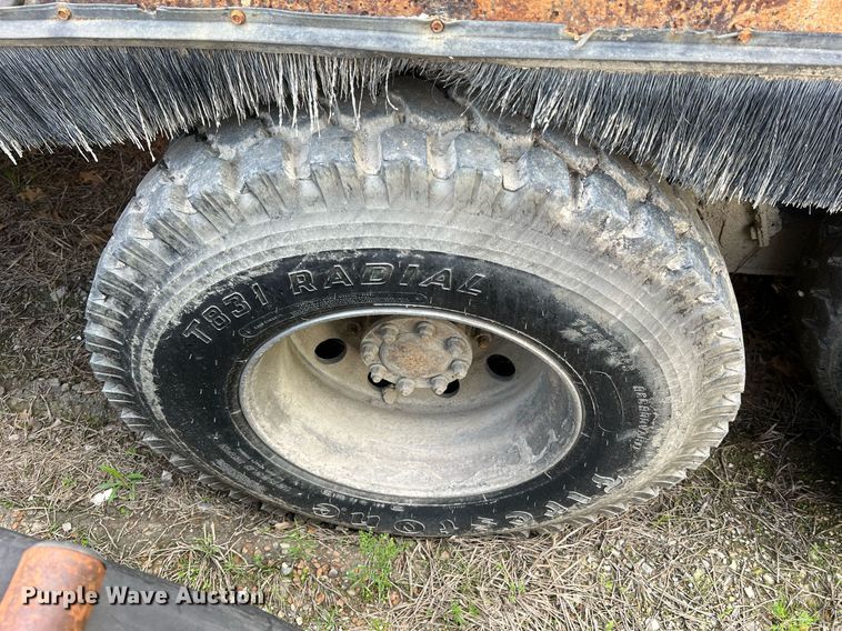image for item II9051 Crane Carrier  refuse truck