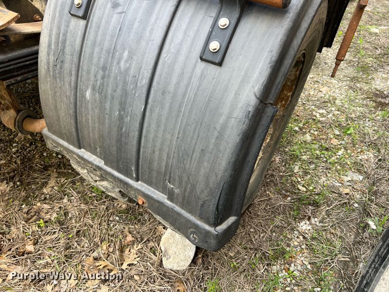 image for item II9052 2007 Chevrolet T8500  hook lift truck