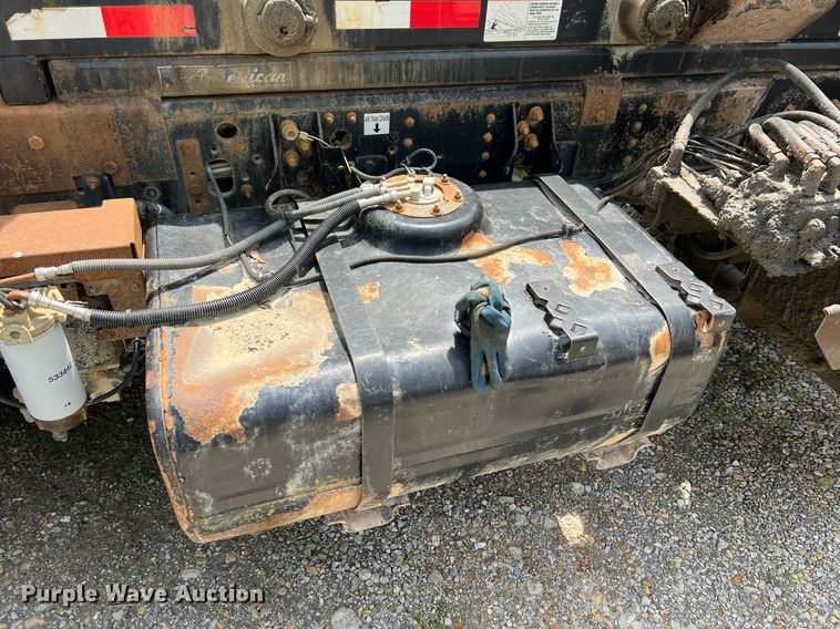 image for item II9052 2007 Chevrolet T8500  hook lift truck