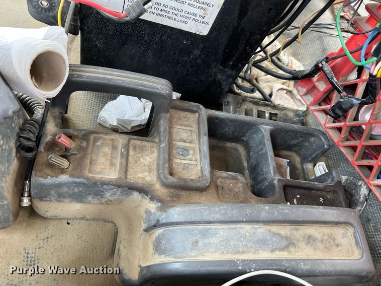 image for item II9052 2007 Chevrolet T8500  hook lift truck