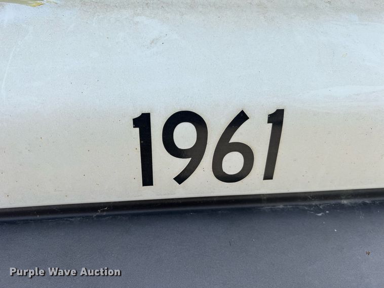 image for item II9052 2007 Chevrolet T8500  hook lift truck