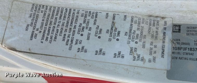 image for item II9052 2007 Chevrolet T8500  hook lift truck