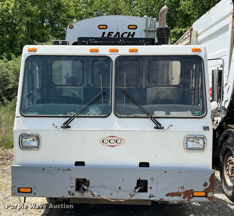 image for item II9053 2007 Crane Carrier  refuse truck