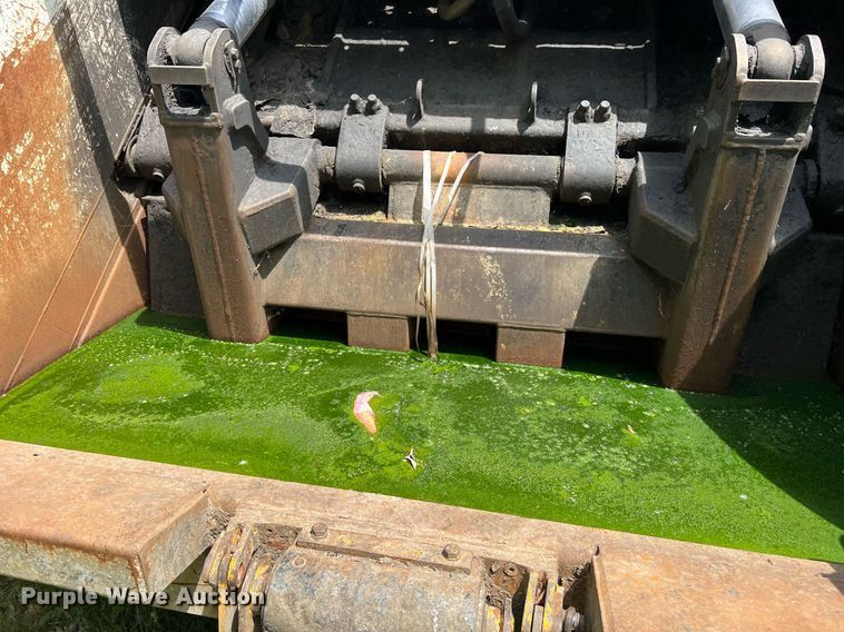 image for item II9053 2007 Crane Carrier  refuse truck