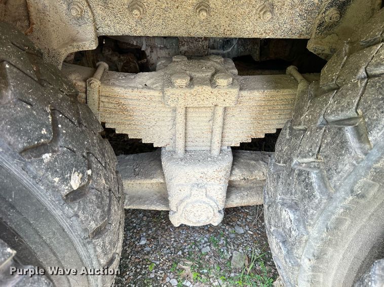 image for item II9053 2007 Crane Carrier  refuse truck