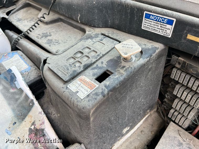 image for item II9053 2007 Crane Carrier  refuse truck