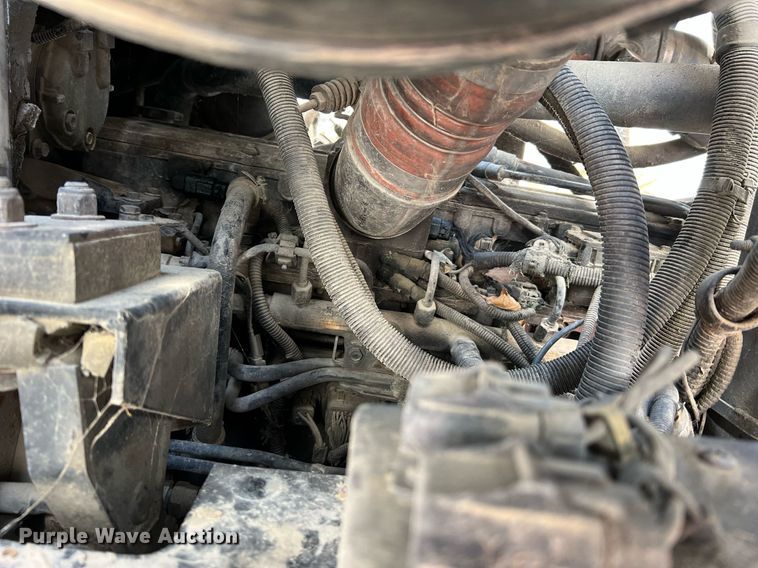 image for item II9053 2007 Crane Carrier  refuse truck