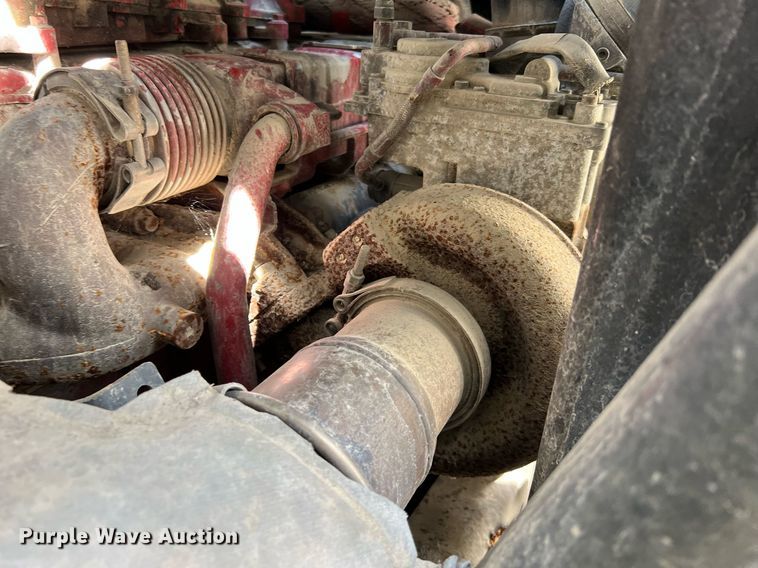 image for item II9055 2009 Crane Carrier Low Entry  refuse truck