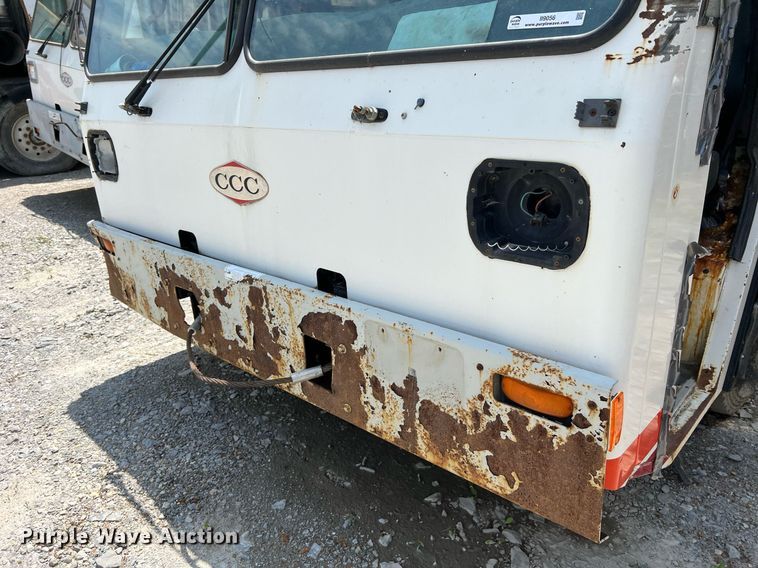 image for item II9056 2003 Crane Carrier Low Entry  refuse truck