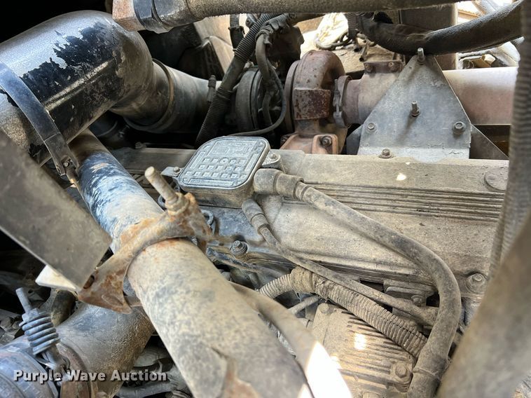 image for item II9057 2007 Crane Carrier Low Entry  Refuse Truck