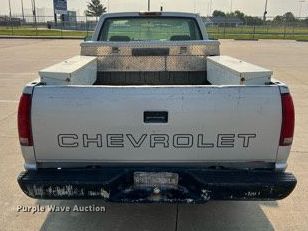 image for item II9106 1994 Chevrolet C2500  pickup truck