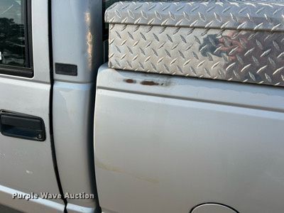 image for item II9106 1994 Chevrolet C2500  pickup truck