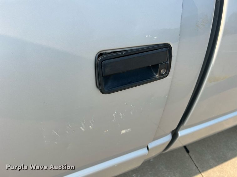 image for item II9106 1994 Chevrolet C2500  pickup truck