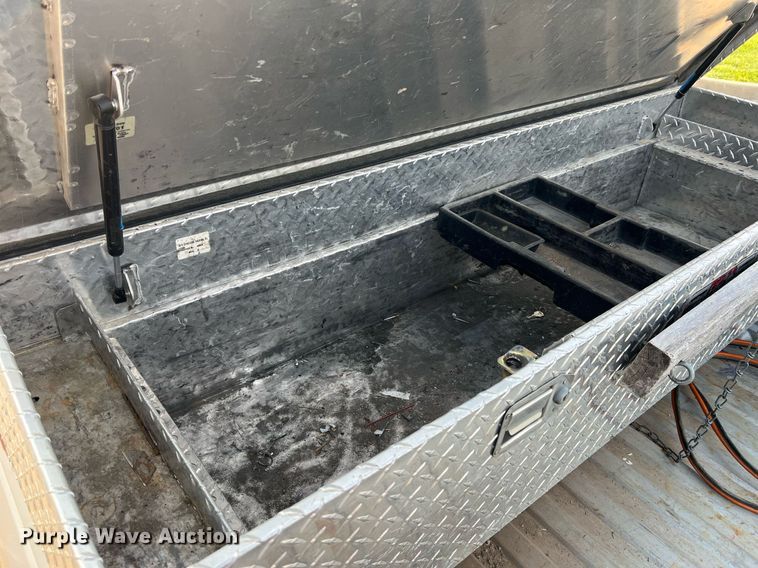 image for item II9106 1994 Chevrolet C2500  pickup truck