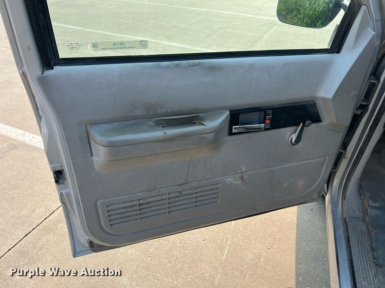 image for item II9106 1994 Chevrolet C2500  pickup truck