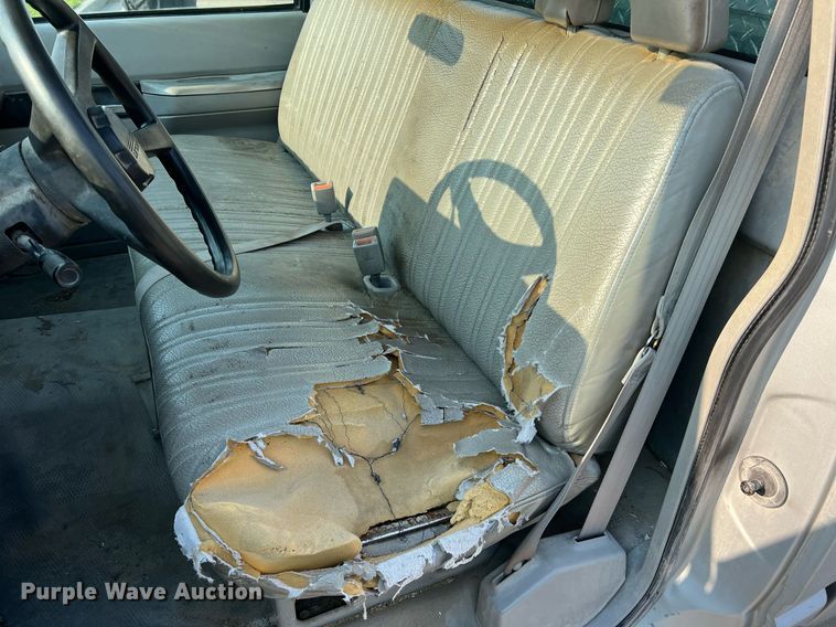 image for item II9106 1994 Chevrolet C2500  pickup truck