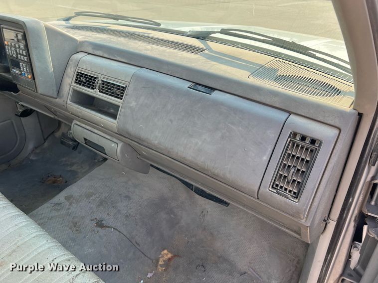 image for item II9106 1994 Chevrolet C2500  pickup truck