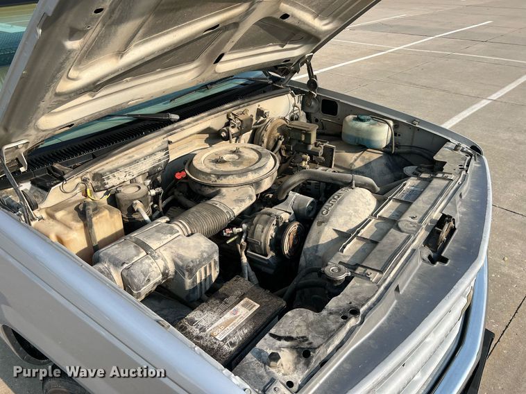 image for item II9106 1994 Chevrolet C2500  pickup truck