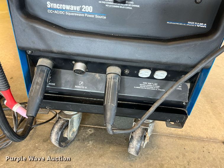 image for item II9107 Miller Syncrowave 200  welder/generator