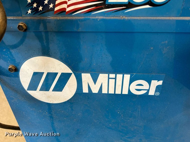 image for item II9107 Miller Syncrowave 200  welder/generator