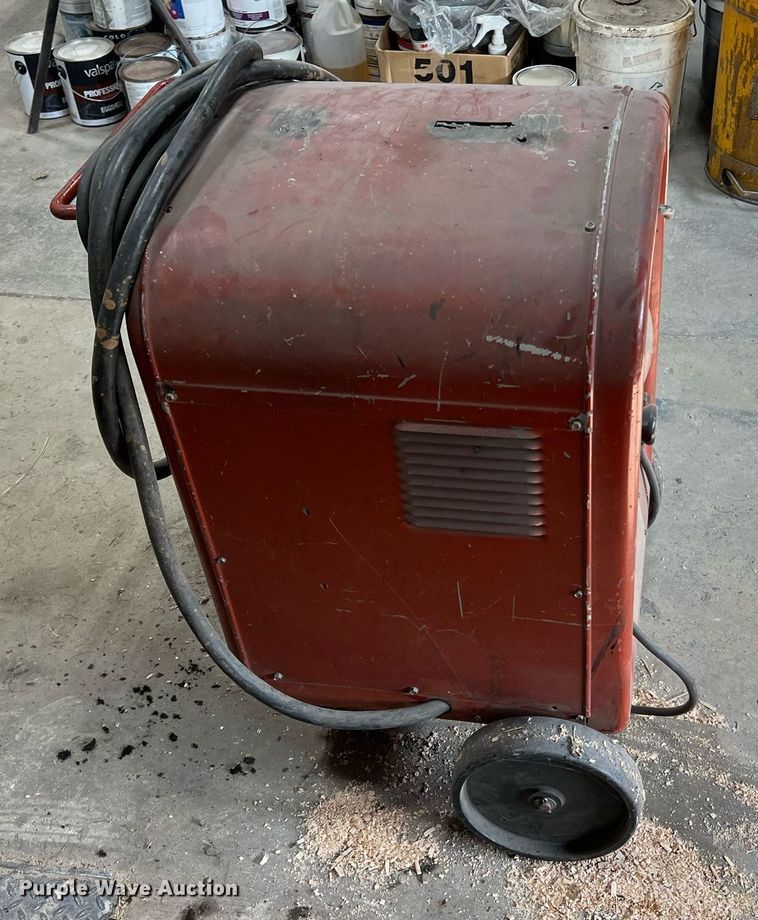 image for item II9108 Lincoln Electric Idealarc 250  welder