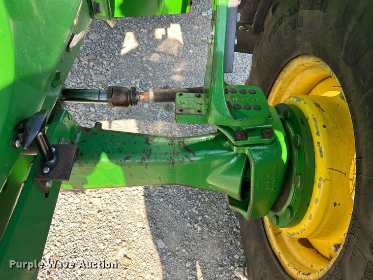 image for item II9116 2009 John Deere 7130  MFWD tractor