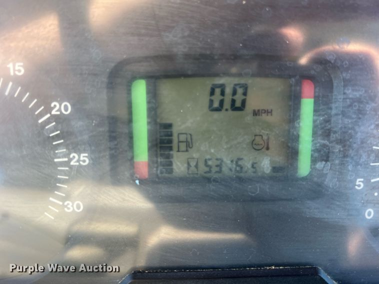 image for item II9116 2009 John Deere 7130  MFWD tractor