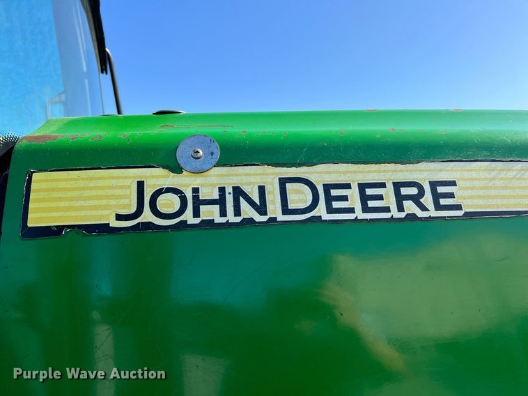 image for item II9116 2009 John Deere 7130  MFWD tractor