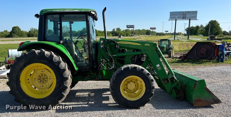 image for item II9117 2009 John Deere 6430  MFWD tractor