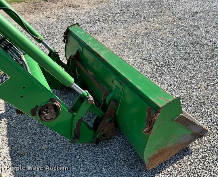 image for item II9117 2009 John Deere 6430  MFWD tractor