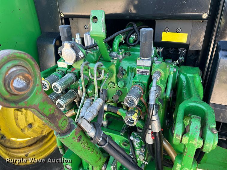 image for item II9117 2009 John Deere 6430  MFWD tractor